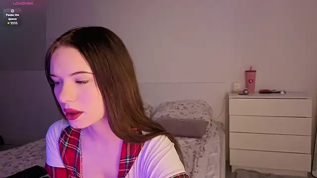 SirenBeatrice online show from 04/10/26, 09:36