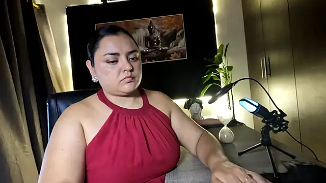 AzaraOnyx online show from 07/01/26, 02:29