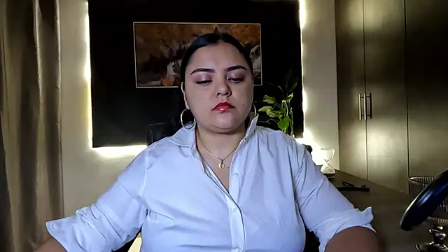 AzaraOnyx online show from 07/19/26, 01:48