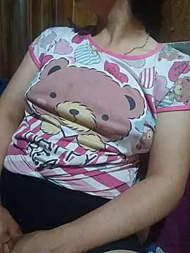 Snapshot of nelina_12345 chatting on 05/28/26, 09:45 nelina 12345 online show from 05/28/26, 09:45