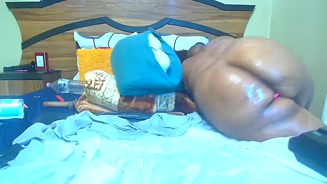 Queenxxxjesy online show from 04/09/26, 06:19