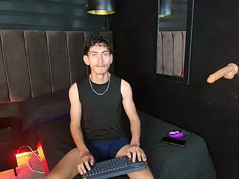 skinny jean  online show from 03/18/26, 08:23