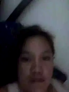 Snapshot of Yhanni1999 chatting on 02/12/26, 02:56 Yhanni1999 online show from 02/12/26, 02:56