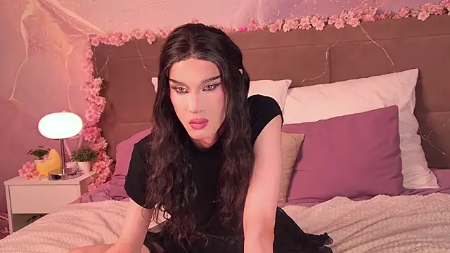 MadisonEsprit online show from 03/31/26, 03:41