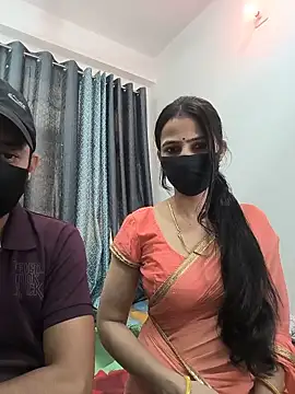 Snapshot of Sikha_Abhi chatting on 06/17/26, 12:18 Sikha Abhi online show from 06/17/26, 12:18