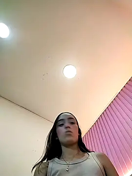 LolaWhite online show from 03/18/26, 07:33