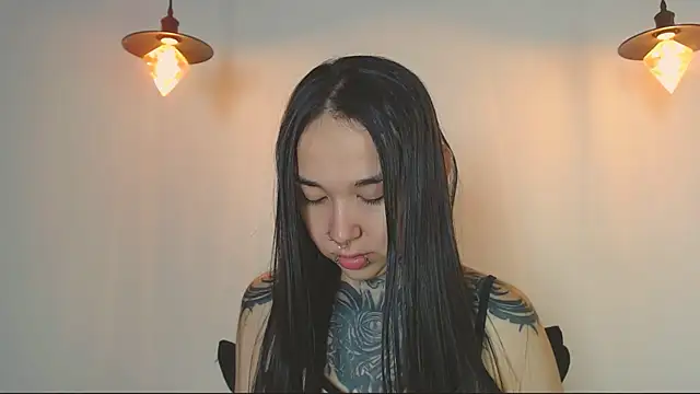 Snapshot of alien_eyes09 chatting on 03/22/26, 01:53 alien eyes09 online show from 03/22/26, 01:53