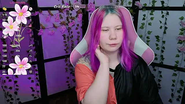 Snapshot of kitsune_little chatting on 03/15/26, 03:45 kitsune little online show from 03/15/26, 03:45