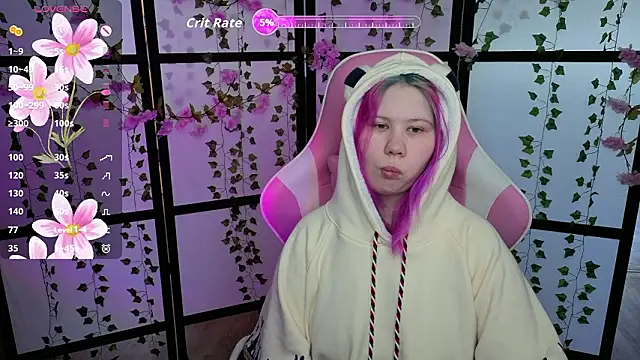 Snapshot of kitsune_little chatting on 03/18/26, 10:29 kitsune little online show from 03/18/26, 10:29