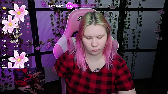 Snapshot of kitsune_little chatting on 04/16/26, 09:39 kitsune little online show from 04/16/26, 09:39