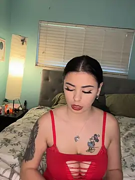 Snapshot of daniella_monroe chatting on 03/03/26, 06:14 daniella monroe online show from 03/03/26, 06:14