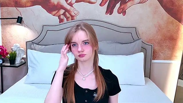 Snapshot of ElfieWhite chatting on 03/20/26, 03:06 ElfieWhite online show from 03/20/26, 03:06