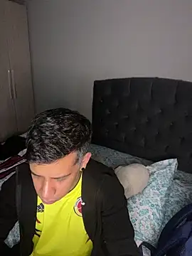 Snapshot of WILD_BIGCOCK35 chatting on 02/15/26, 01:35 WILD BIGCOCK35 online show from 02/15/26, 01:35