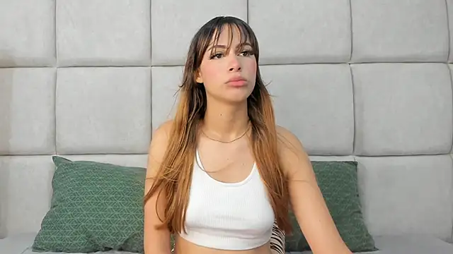 Snapshot of Aitana_zaid chatting on 05/30/26, 12:13 Aitana zaid online show from 05/30/26, 12:13