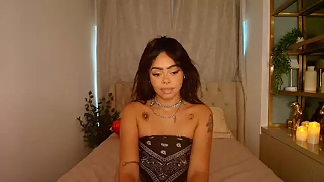 Pauline Clark online show from 02/17/26, 08:04