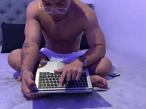 MaxSeduce23 online show from 03/02/26, 03:08