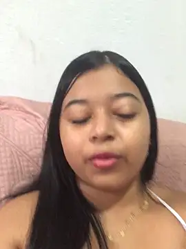 Emmily hott online show from 02/25/26, 12:37