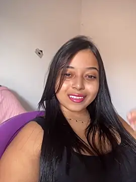 Emmily hott online show from 06/03/26, 11:24