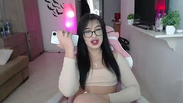 Snapshot of ShayL1sse chatting on 02/22/26, 11:20 ShayL1sse online show from 02/22/26, 11:20