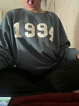 Snapshot of piayaali chatting on 03/22/26, 05:49 piayaali online show from 03/22/26, 05:49