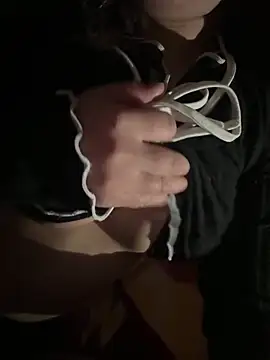 Snapshot of piayaali chatting on 04/05/26, 11:29 piayaali online show from 04/05/26, 11:29