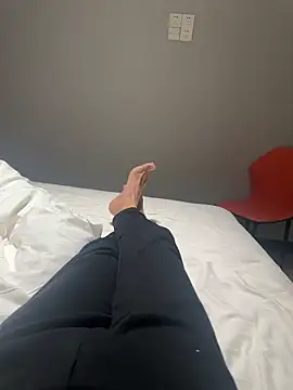 Snapshot of ainiyiwannianlidong chatting on 03/22/26, 02:09 ainiyiwannianlidong online show from 03/22/26, 02:09