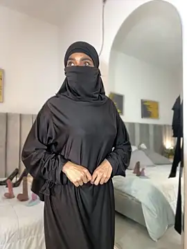 Snapshot of aminaa_ chatting on 02/14/26, 06:59 aminaa online show from 02/14/26, 06:59