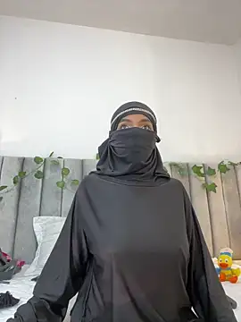aminaa  online show from 03/21/26, 06:44