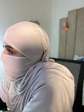 rashaaa  online show from 04/08/26, 01:38