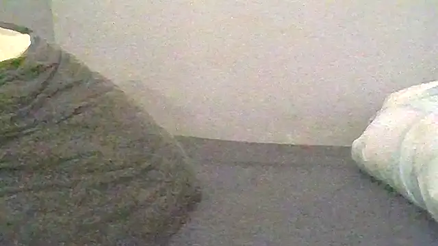 Snapshot of BonneQueueBonjour chatting on 02/18/26, 11:01 BonneQueueBonjour online show from 02/18/26, 11:01