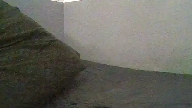 Snapshot of BonneQueueBonjour chatting on 03/31/26, 05:19 BonneQueueBonjour online show from 03/31/26, 05:19