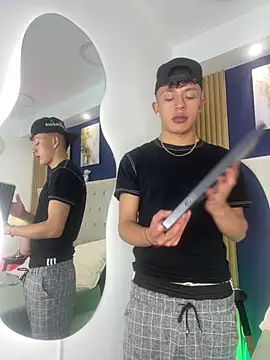 Snapshot of Dark_Nico chatting on 02/26/26, 04:11 Dark Nico online show from 02/26/26, 04:11