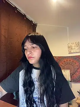 Abril Thompson221 online show from 06/27/26, 12:04