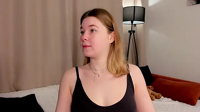 MaraaSwan online show from 03/18/26, 03:53