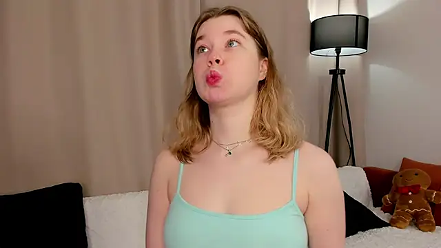 MaraaSwan online show from 04/11/26, 01:43