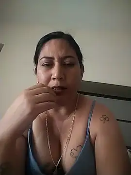 Arely Sweet online show from 02/15/26, 08:05