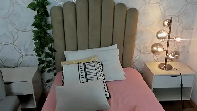 angelsky11 online show from 04/05/26, 07:22