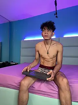 abrilandjulian online show from 02/18/26, 11:39