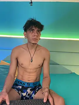 abrilandjulian online show from 03/11/26, 11:49