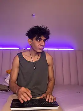 abrilandjulian online show from 03/26/26, 11:49