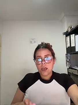 Snapshot of Blanquita_vip chatting on 03/25/26, 07:20 Blanquita vip online show from 03/25/26, 07:20