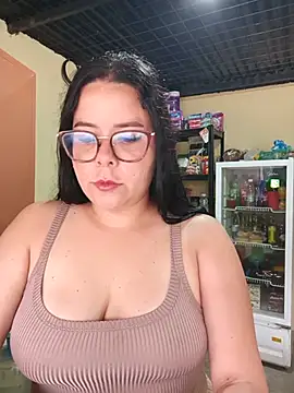 Snapshot of Blanquita_vip chatting on 07/08/26, 11:26 Blanquita vip online show from 07/08/26, 11:26