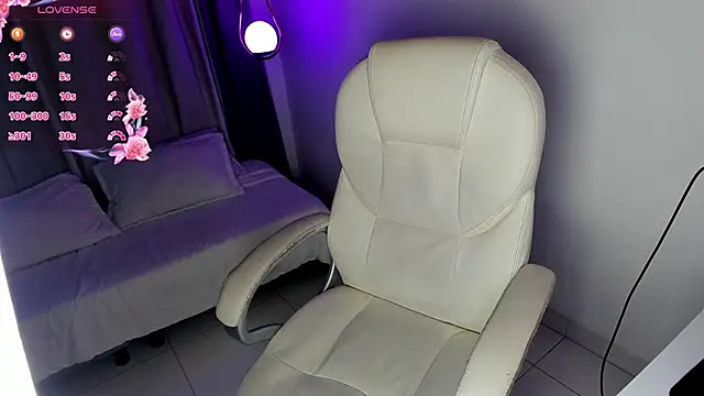 Snapshot of Irisbeel chatting on 02/17/26, 03:36 Irisbeel online show from 02/17/26, 03:36