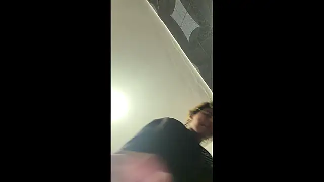 prince oliverr online show from 04/04/26, 02:10