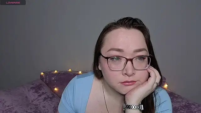 Daina waga online show from 02/18/26, 01:34