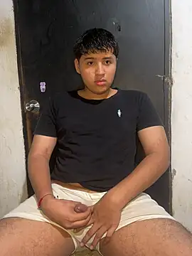 Snapshot of lalitopp chatting on 02/23/26, 01:36 lalitopp online show from 02/23/26, 01:36