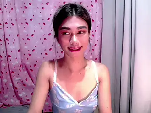 Snapshot of katrina_bigcock69 chatting on 02/24/26, 05:44 katrina bigcock69 online show from 02/24/26, 05:44