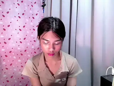 Snapshot of katrina_bigcock69 chatting on 03/06/26, 08:38 katrina bigcock69 online show from 03/06/26, 08:38