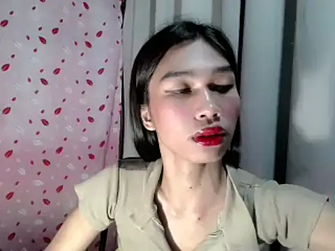 Snapshot of katrina_bigcock69 chatting on 03/12/26, 05:52 katrina bigcock69 online show from 03/12/26, 05:52