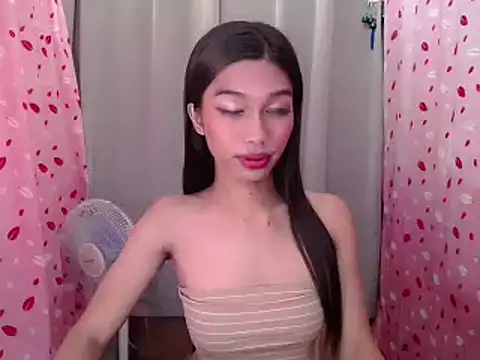 Snapshot of katrina_bigcock69 chatting on 03/24/26, 10:48 katrina bigcock69 online show from 03/24/26, 10:48